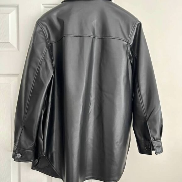 Time And Tru Ladies Black Faux Leather Jacket Style Shirt Button - Picture 2 of 6